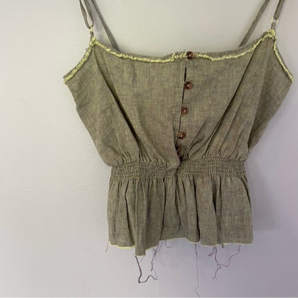 NWT Urban Outfitters Green Raw Edge Tank Top in Size XS - Picture 4 of 9